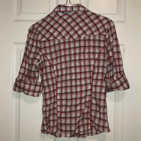 Button-up, plaid shirt - Picture 4 of 4